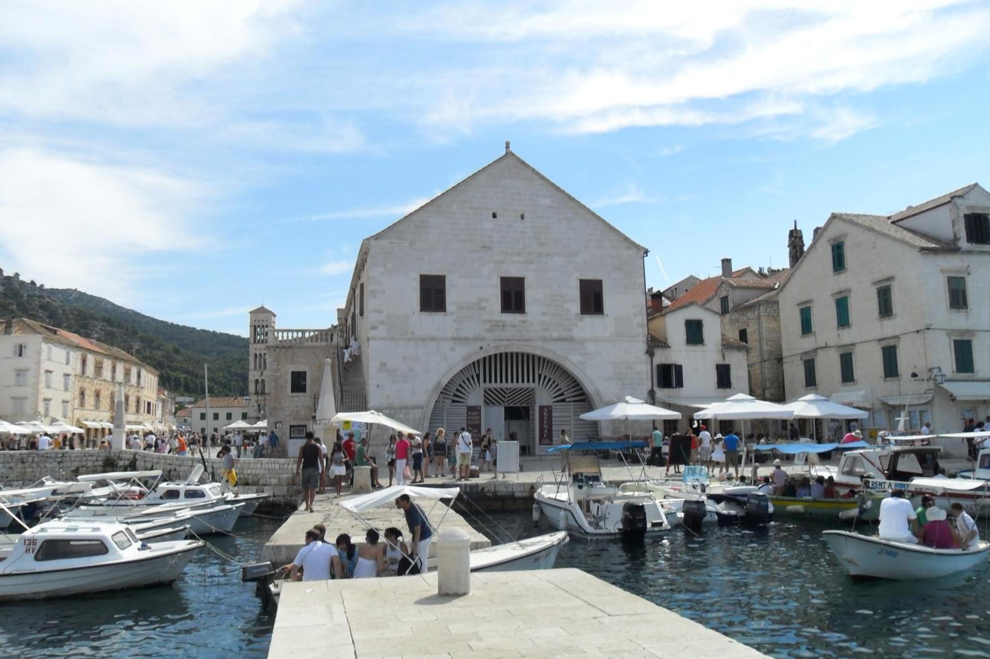 Apartments Aba Hvar Town Exterior photo